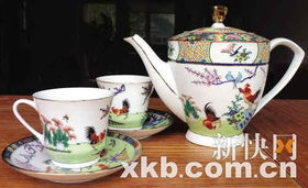 換套茶具品春茶 當(dāng)傳統(tǒng)茶香與現(xiàn)代家用電器相遇